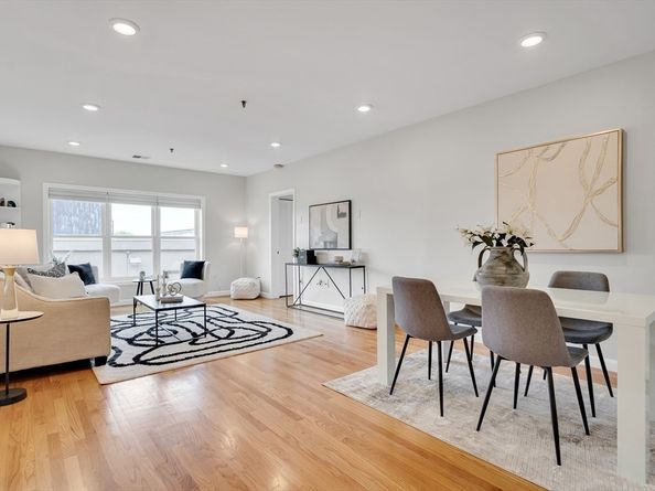 2456 Massachusetts Ave 402, Cambridge MA 02140