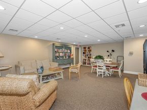 4 Harvest Dr 214, North Andover MA 01845