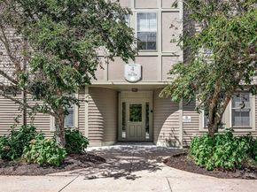 4 Harvest Dr 214, North Andover MA 01845