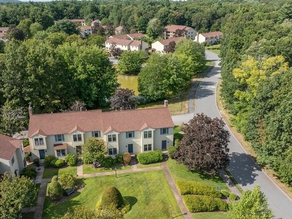 71 Apache Way 71, Tewksbury MA 01876