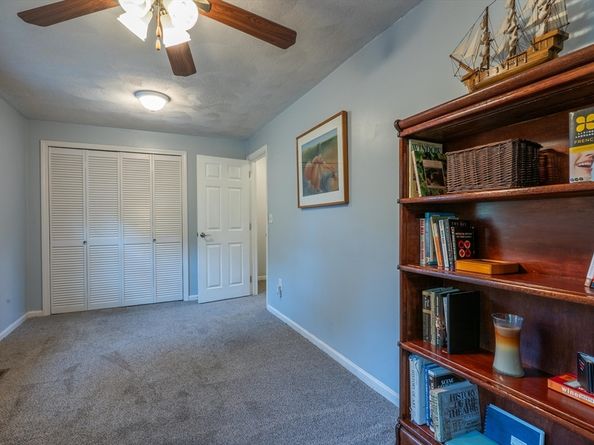 71 Apache Way 71, Tewksbury MA 01876