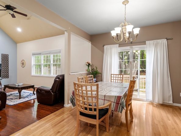 5 Equestrian Lane, Chelmsford MA 01824