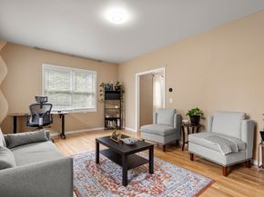 5 Equestrian Lane, Chelmsford MA 01824