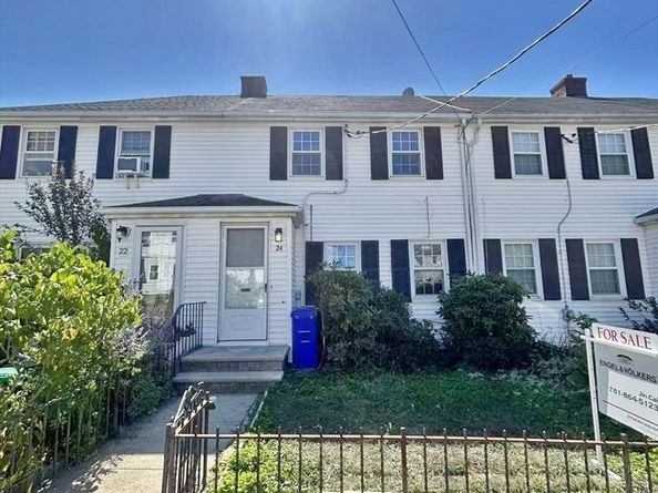 24 Regent Rd, Malden MA 02148