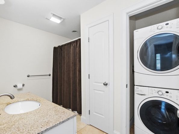 177 Fayette St 177, Watertown MA 02472