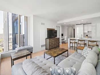 133 Seaport Blvd
