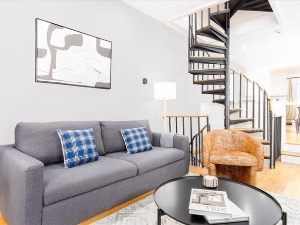 8 Watson 8, Cambridge MA 02139