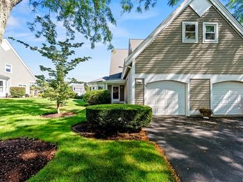 13 Bay Pointe Dr. Ext
