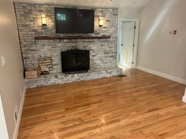 70 Mill St, Middleton MA 01949