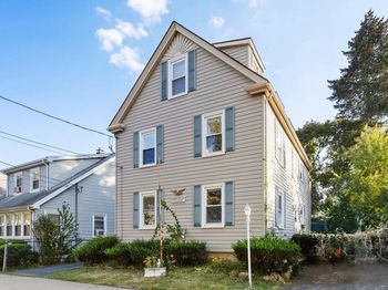 7 Goodell Street