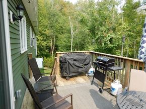16 Wakefield Ave, Webster MA 01570