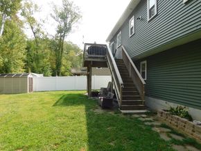 16 Wakefield Ave, Webster MA 01570