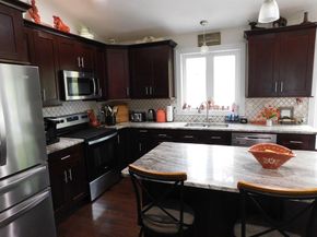 16 Wakefield Ave, Webster MA 01570