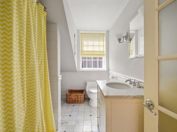 52 River St, Boston MA 02108