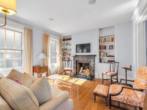 52 River St, Boston MA 02108