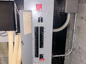 98 Sylvan Ave, Leominster MA 01453