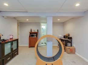 906 Oid Shawsheen Street, Tewksbury MA 01876