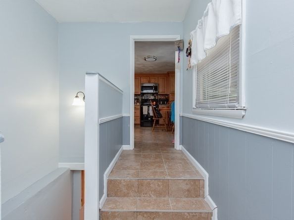 906 Oid Shawsheen Street, Tewksbury MA 01876
