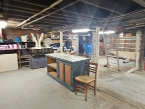 91 Everett St, Southbridge MA 01550