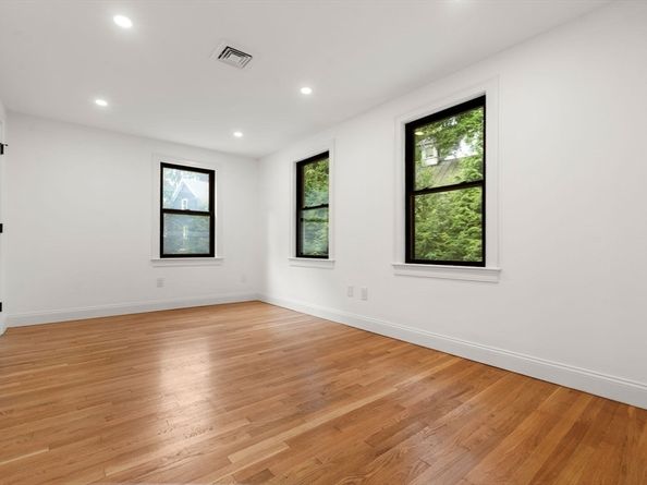 7 Garden Road, Wellesley MA 02481