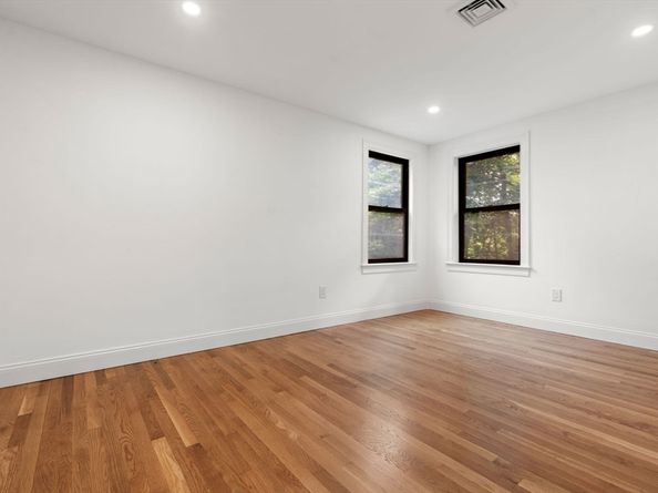 7 Garden Road, Wellesley MA 02481