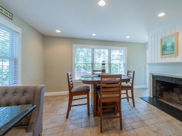 24 Tremont St, Kingston MA 02364