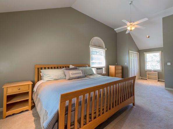 24 Tremont St, Kingston MA 02364