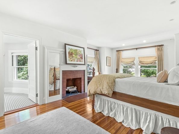 5 Stratford Road, Winchester MA 01890
