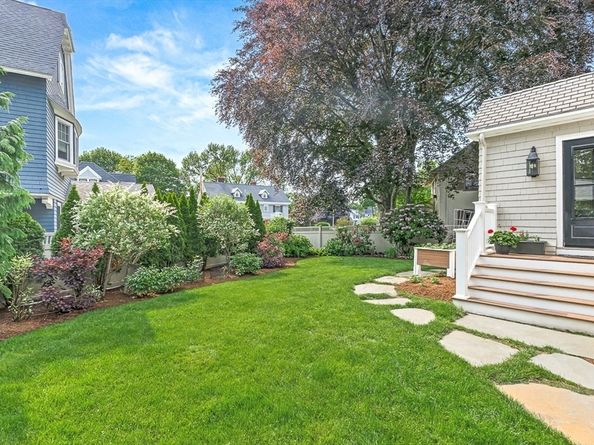 5 Stratford Road, Winchester MA 01890