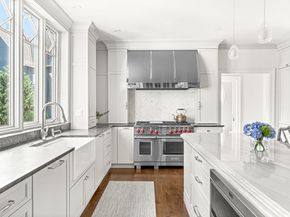 5 Stratford Road, Winchester MA 01890