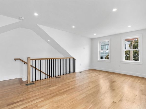597 E 2nd St, Boston MA 02127