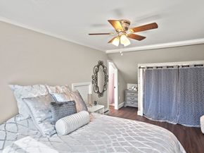 1401 Great Pond Rd 14, North Andover MA 01845