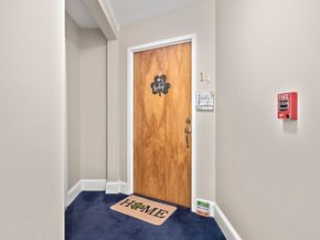 1401 Great Pond Rd 14, North Andover MA 01845