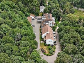 1401 Great Pond Rd 14, North Andover MA 01845