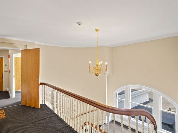 1401 Great Pond Rd 14, North Andover MA 01845