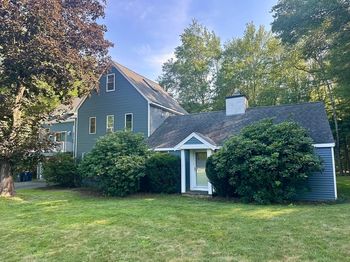 20 Meadow Brook Rd