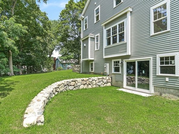 26 Flagg Street, Woburn MA 01801