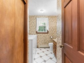 67 Brook Drive, Lynnfield MA 01940