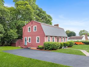 67 Brook Drive, Lynnfield MA 01940