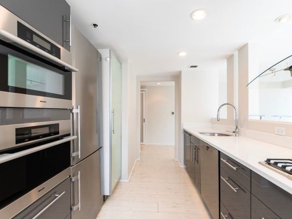 170 Tremont St 1504, Boston MA 02111