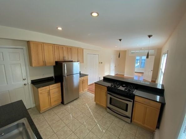 5 Brewer Street 5, Cambridge MA 02138