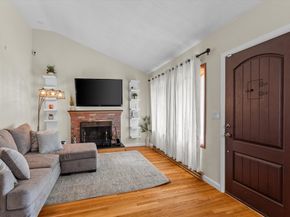 53 Rockwood St, Holbrook MA 02343
