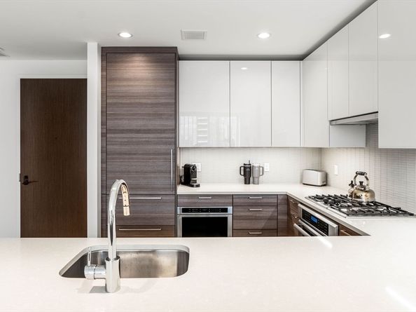 1 Franklin 2609, Boston MA 02110