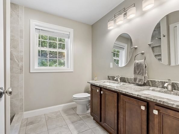 100 Platts Rd, Ashburnham MA 01430