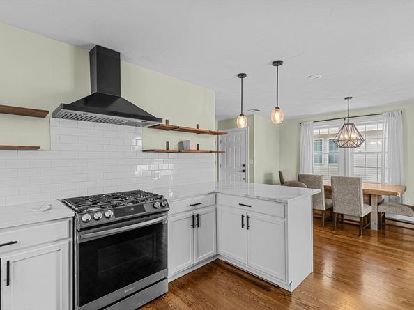 47 Oldfields Rd 2, Boston MA 02121