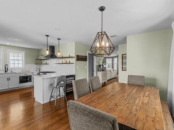 47 Oldfields Rd 2, Boston MA 02121