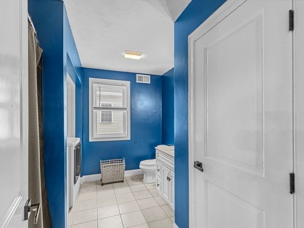 47 Oldfields Rd 2, Boston MA 02121