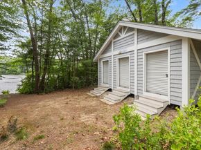 40 Lakepoint Way 40, Hopkinton MA 01748