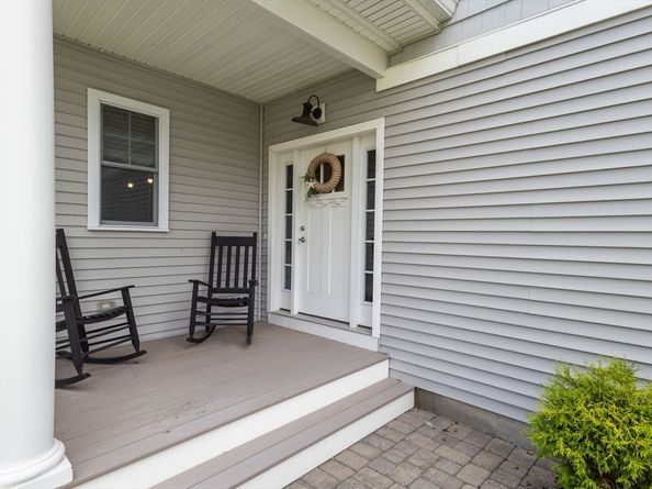 40 Lakepoint Way 40, Hopkinton MA 01748