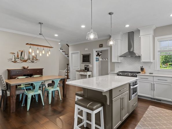 40 Lakepoint Way 40, Hopkinton MA 01748